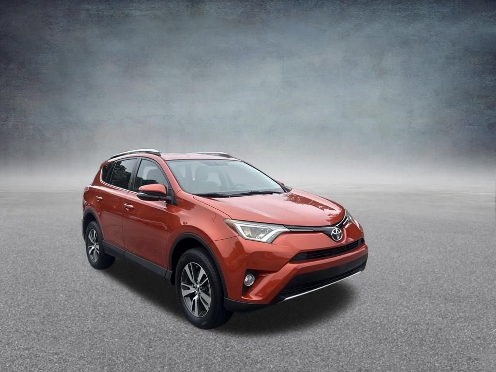 Used 2016 Toyota RAV4 XLE FWD image 7
