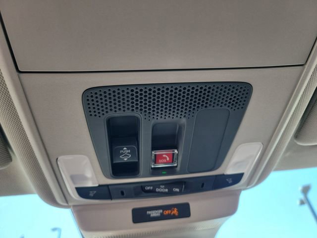 Certified 2025 Honda Accord SE image 30