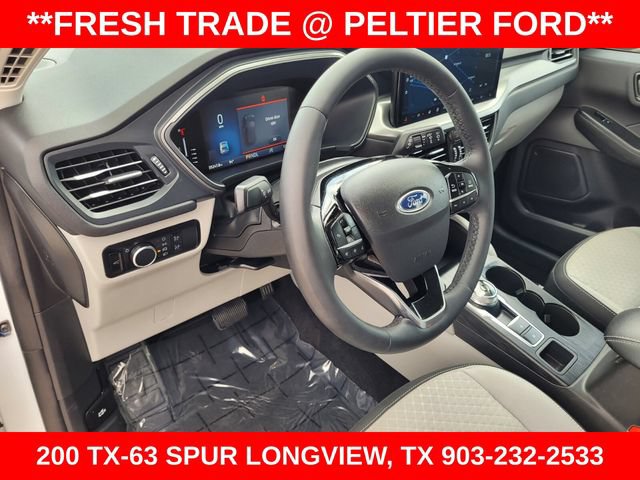 Used 2023 Ford Escape Active w/ Tech Pack #1 FWD image 16