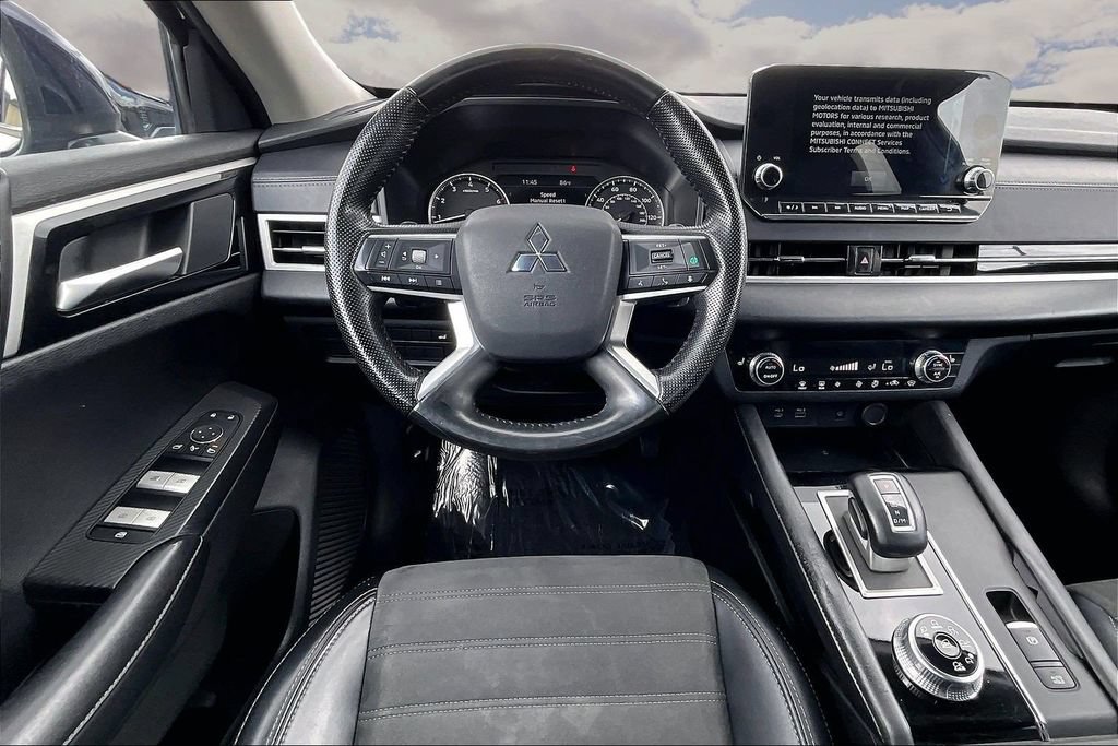 Used 2024 Mitsubishi Outlander SE AWD/4WD image 8
