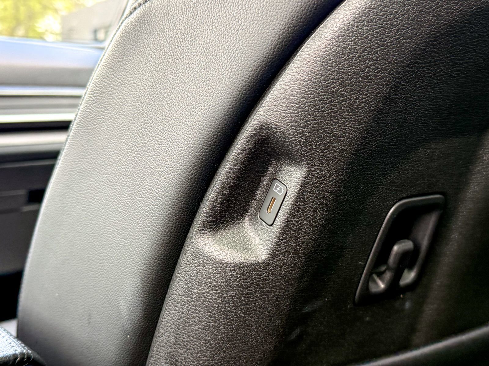 Certified 2023 Kia Sportage X-Line w/ X-Line Premium Package AWD/4WD image 39