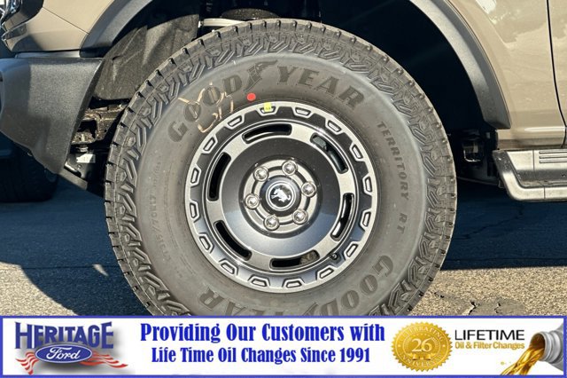 Used 2025 Ford Bronco Outer Banks w/ Sasquatch Package image 26