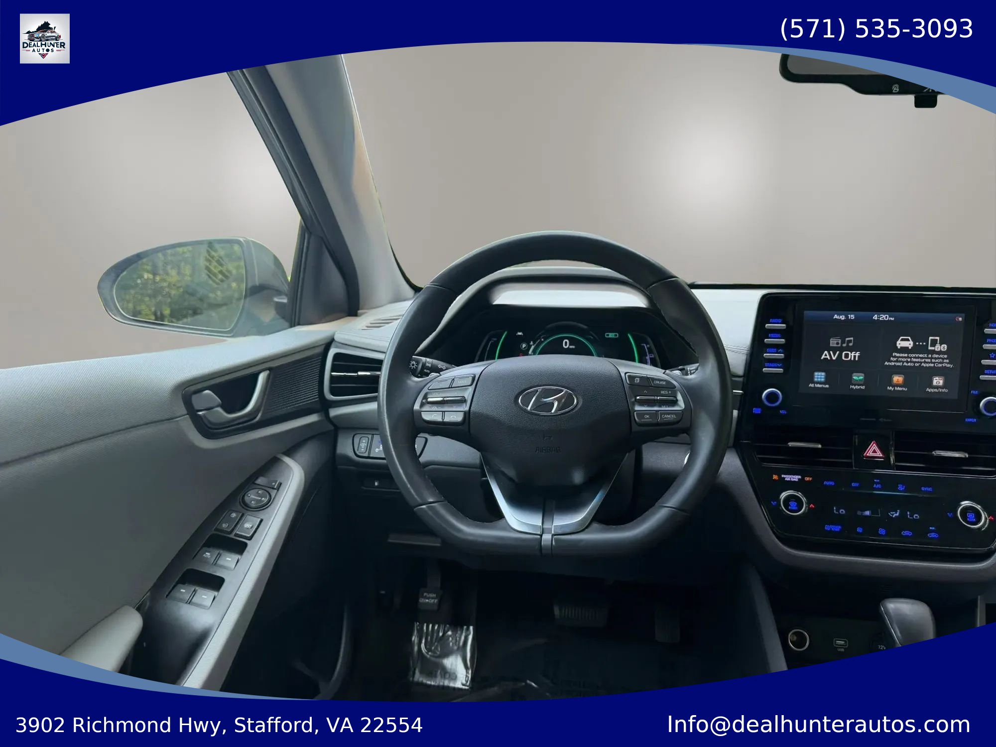 Used 2020 Hyundai Ioniq SE FWD image 22