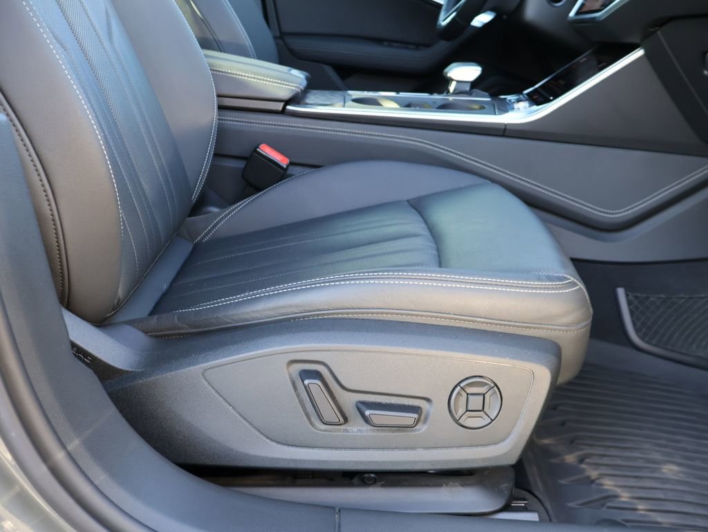 Used 2023 Audi A6 3.0T Prestige AWD/4WD image 10