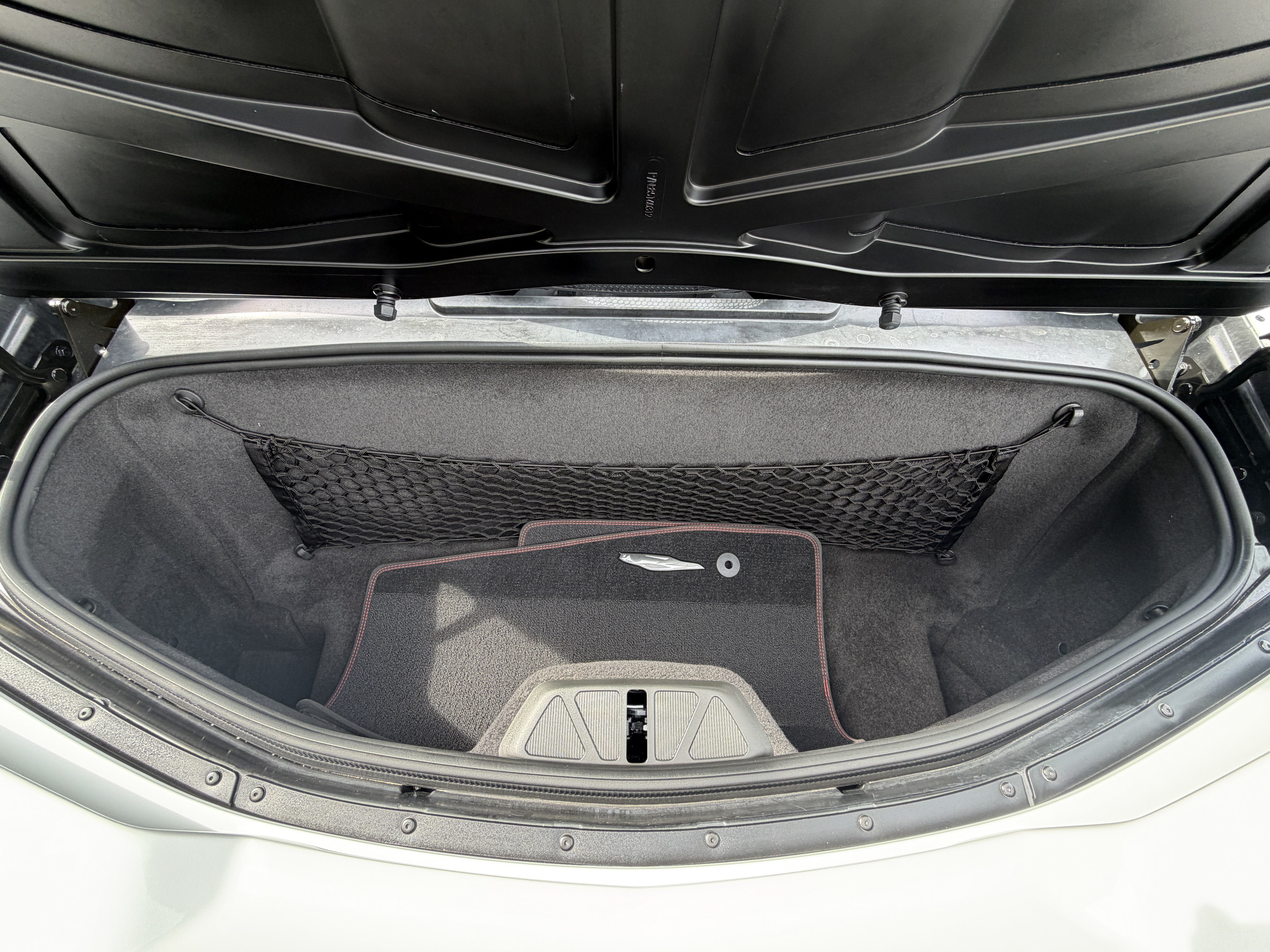 Used 2022 Chevrolet Corvette Stingray Premium Conv w/ Z51 Performance Package RWD image 5