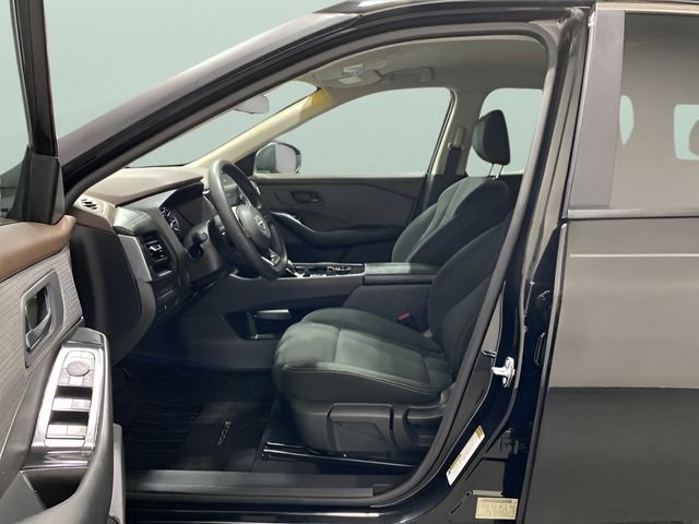 Certified 2023 Nissan Rogue S AWD/4WD image 11
