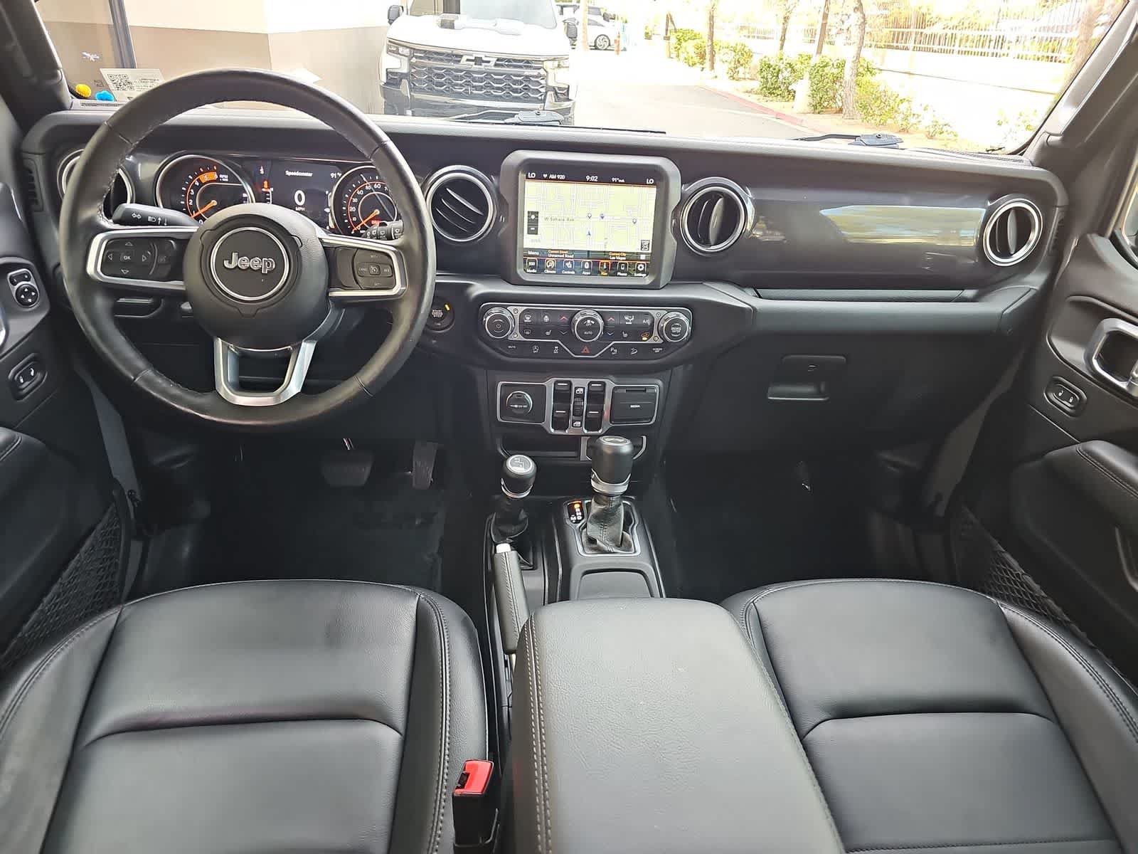 Used 2020 Jeep Wrangler Unlimited Sahara AWD/4WD image 14