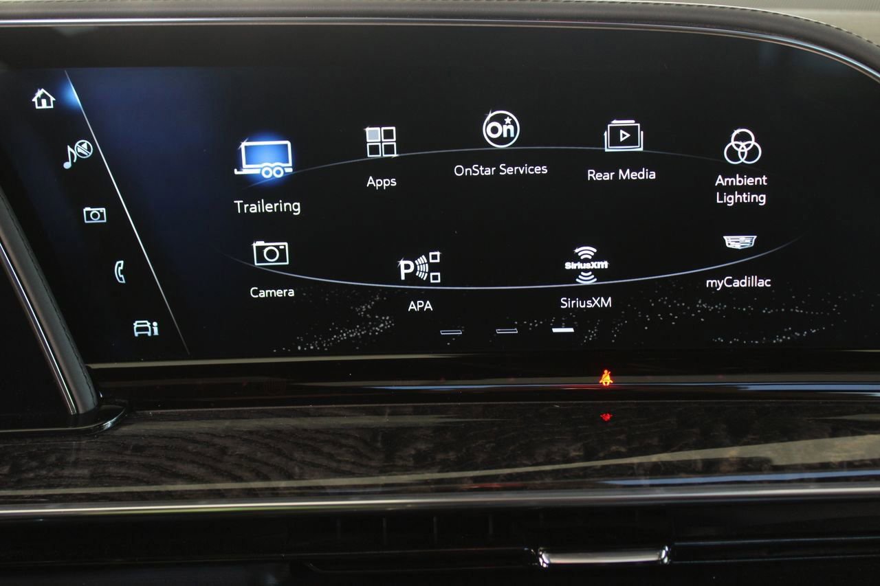 Used 2021 Cadillac Escalade Premium Luxury w/ Driver Assist Tech Package AWD/4WD image 25