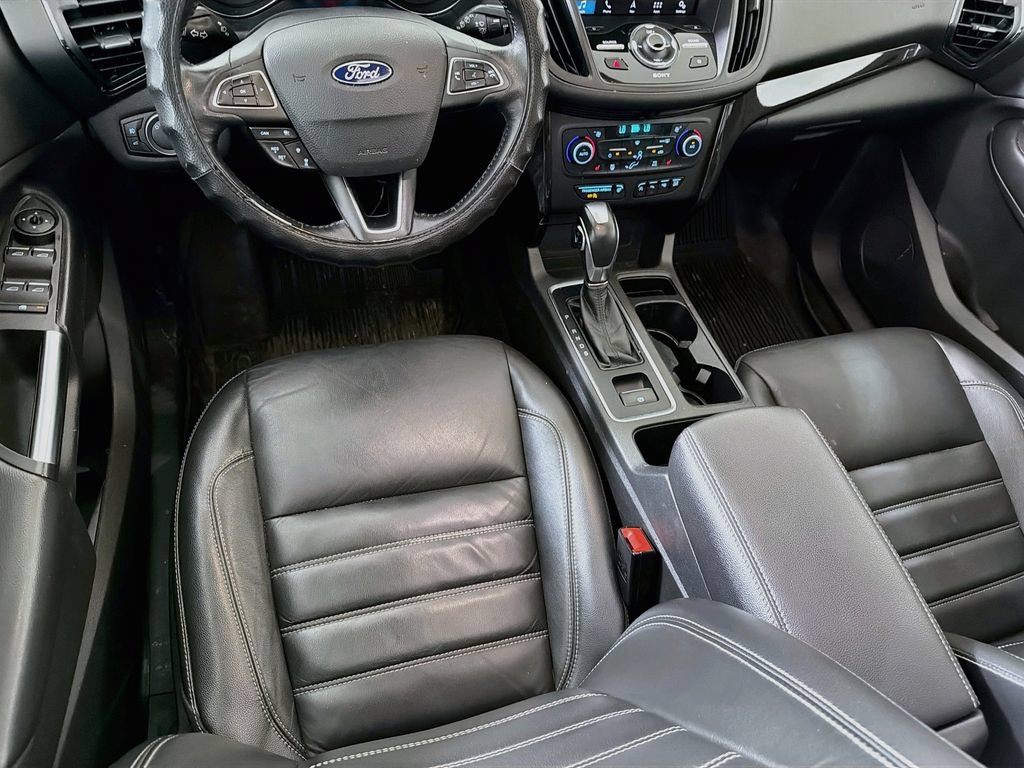 Used 2019 Ford Escape Titanium AWD/4WD image 26