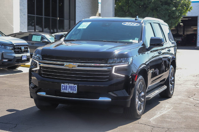 Used 2024 Chevrolet Tahoe LT w/ Luxury Package RWD image 4
