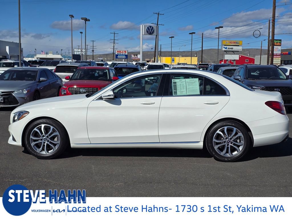 Used 2018 Mercedes-Benz C 300 Sedan image 2