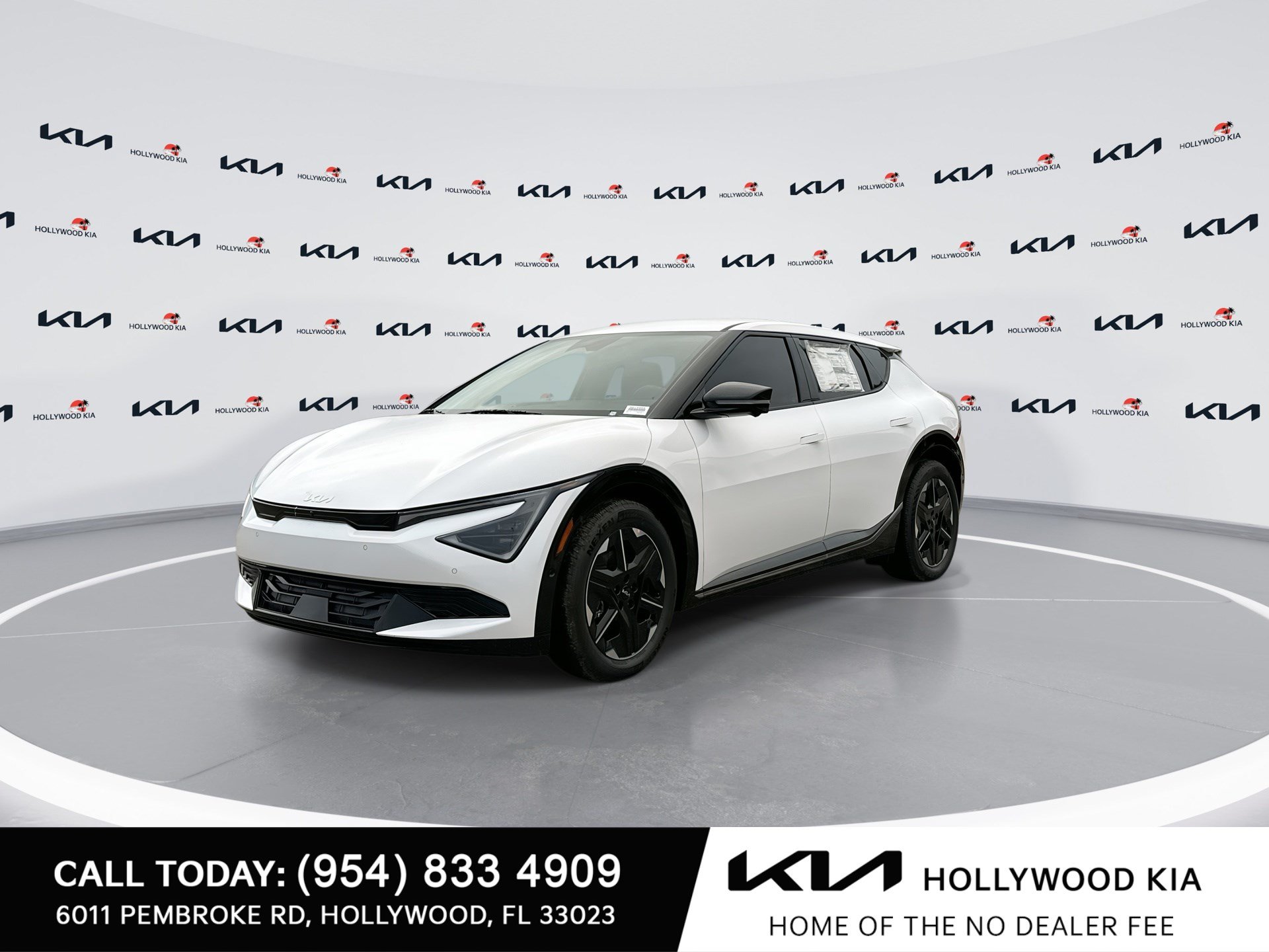 New 2025 Kia EV6 Wind RWD image 4