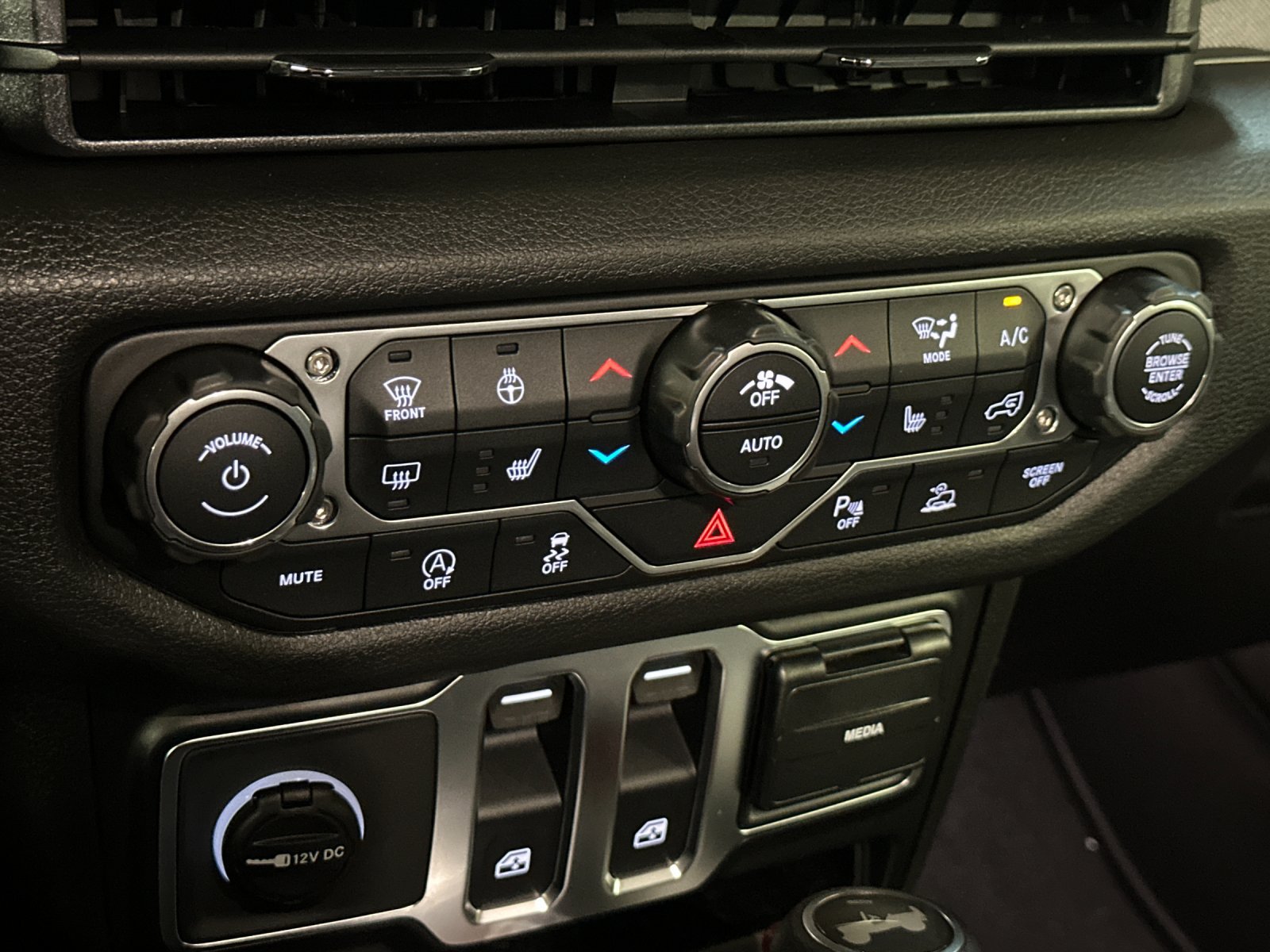 New 2026 Jeep Wrangler Sport AWD/4WD image 17