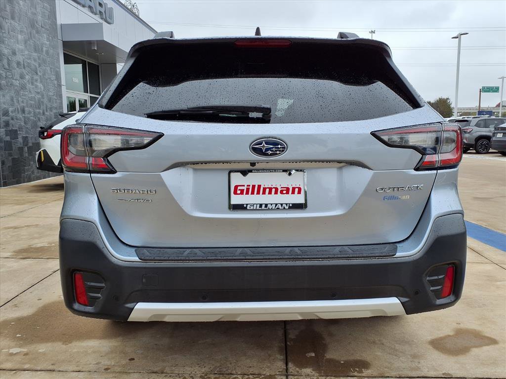 Used 2020 Subaru Outback Limited image 23