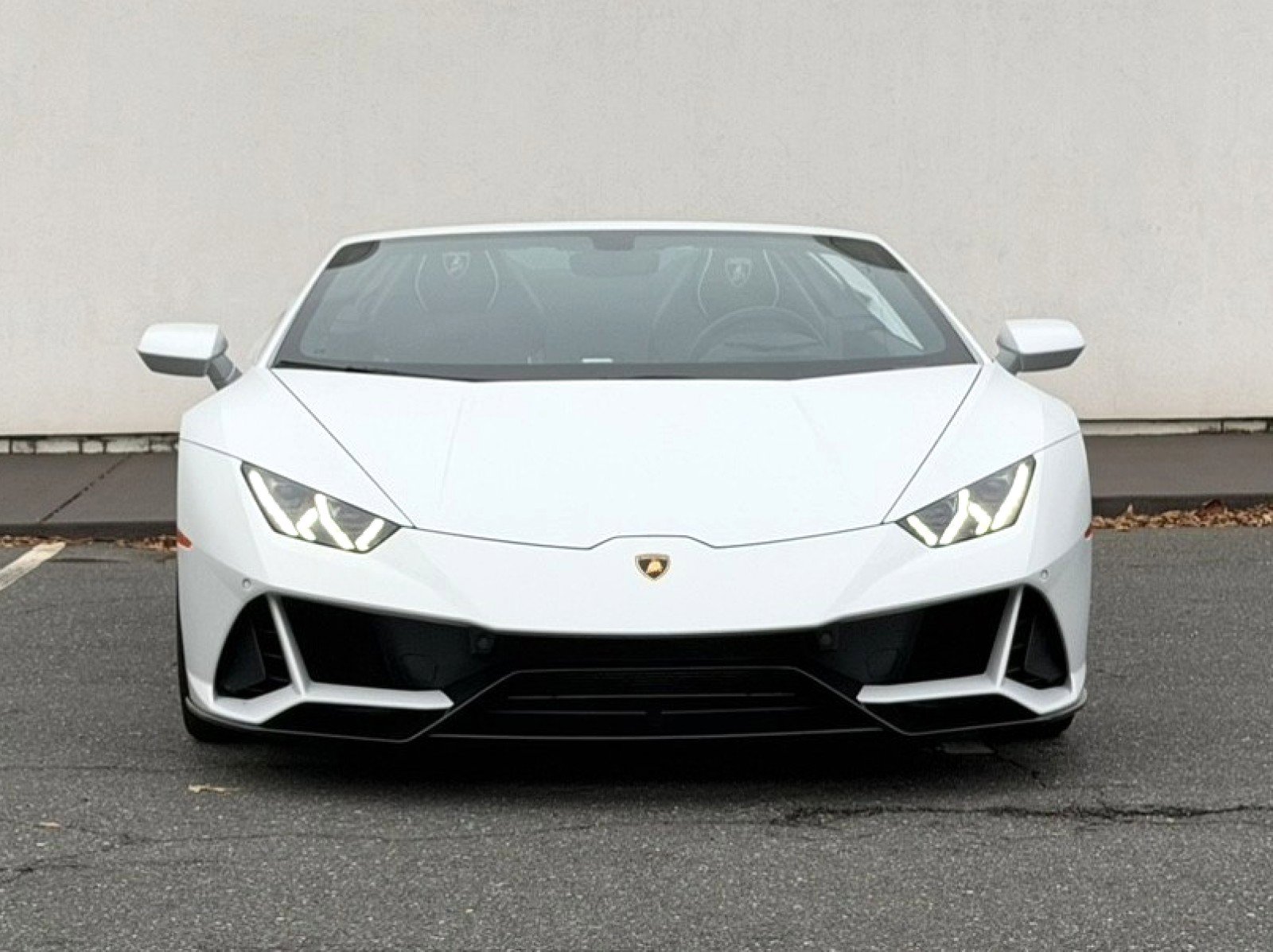 Used 2024 Lamborghini Huracan EVO image 3