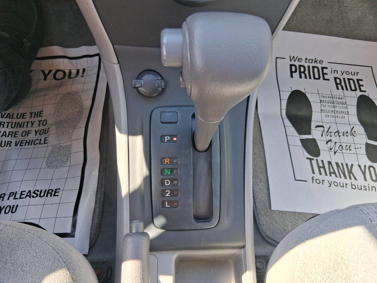 Used 2006 Toyota Corolla CE FWD image 23