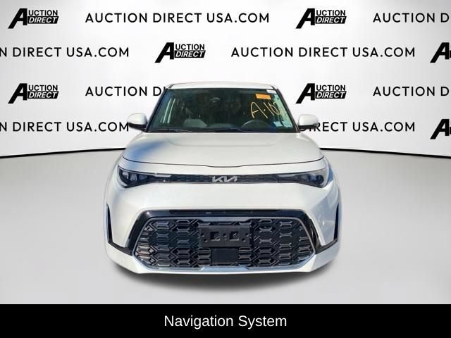 Used 2023 Kia Soul GT-Line w/ GT-Line Technology Package FWD image 2