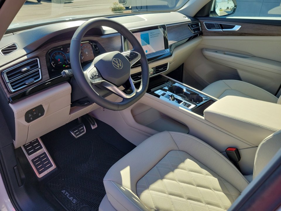 New 2026 Volkswagen Atlas SEL Premium R-Line image 30