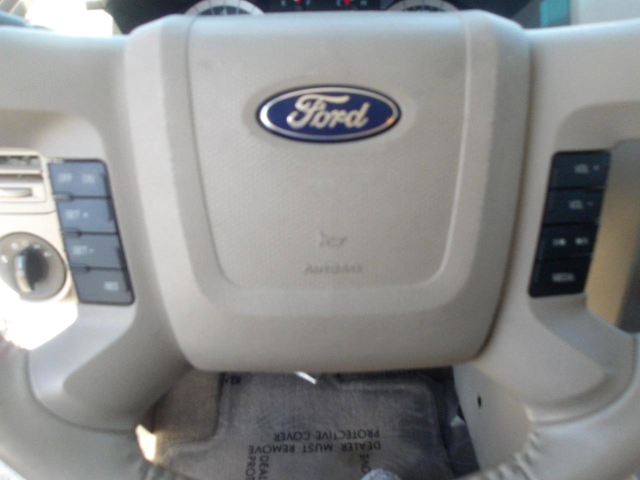 Used 2010 Ford Escape XLT FWD image 20