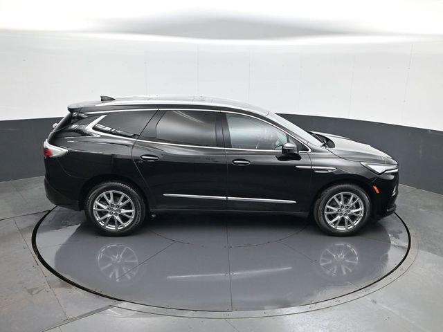 Used 2023 Buick Enclave Premium w/ Experience Buick Package image 17