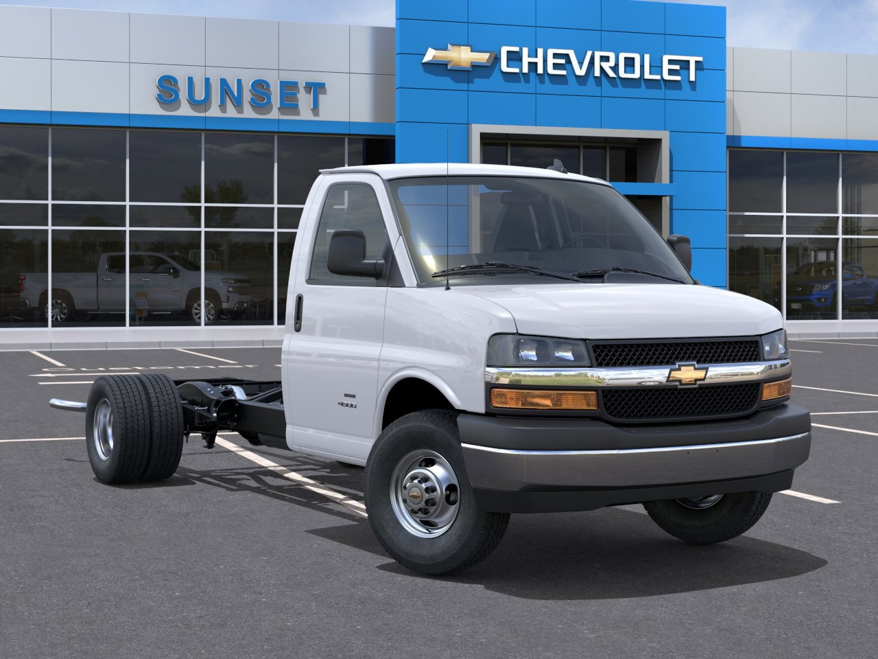 New 2026 Chevrolet Express 3500 w/ Power Convenience Package RWD image 7