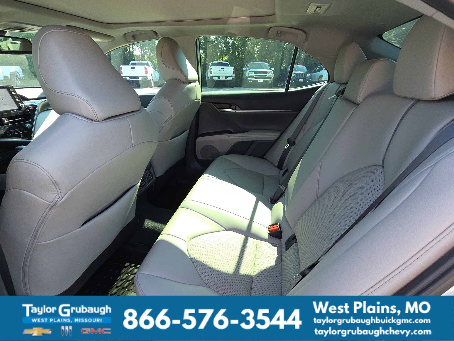 Used 2023 Toyota Camry XSE w/ Cold Weather Package FWD image 29