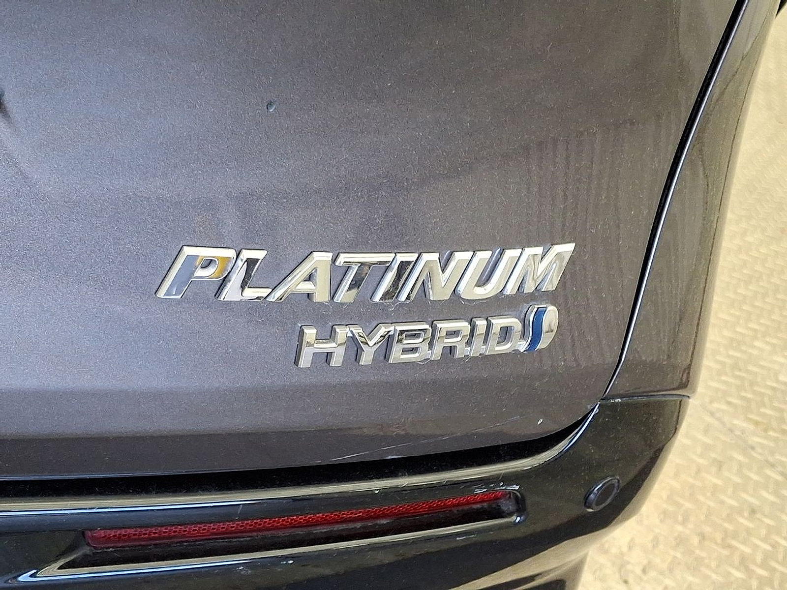 Certified 2023 Toyota Sienna Platinum AWD/4WD image 24