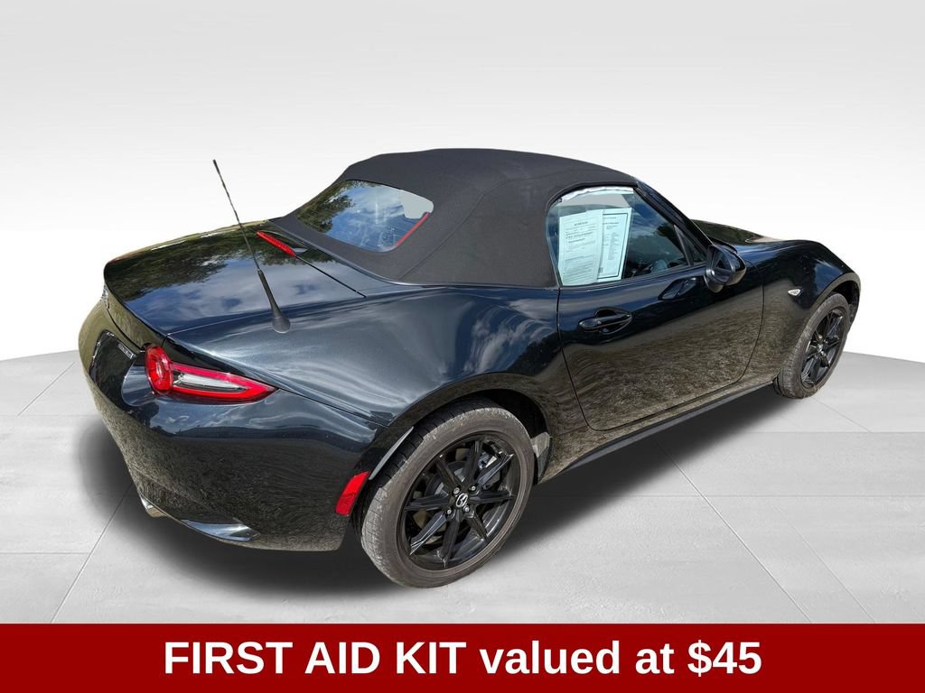 Used 2024 MAZDA MX-5 Miata Sport RWD image 6