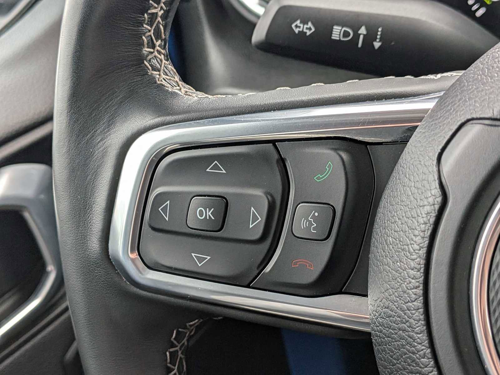 Used 2023 Jeep Wrangler Sahara w/ Cold Weather Group image 23