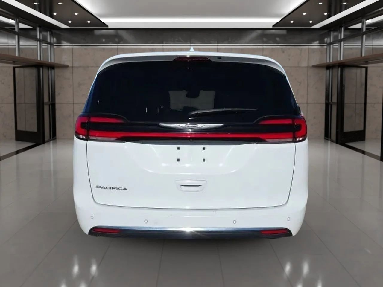 Used 2022 Chrysler Pacifica Touring-L FWD image 8