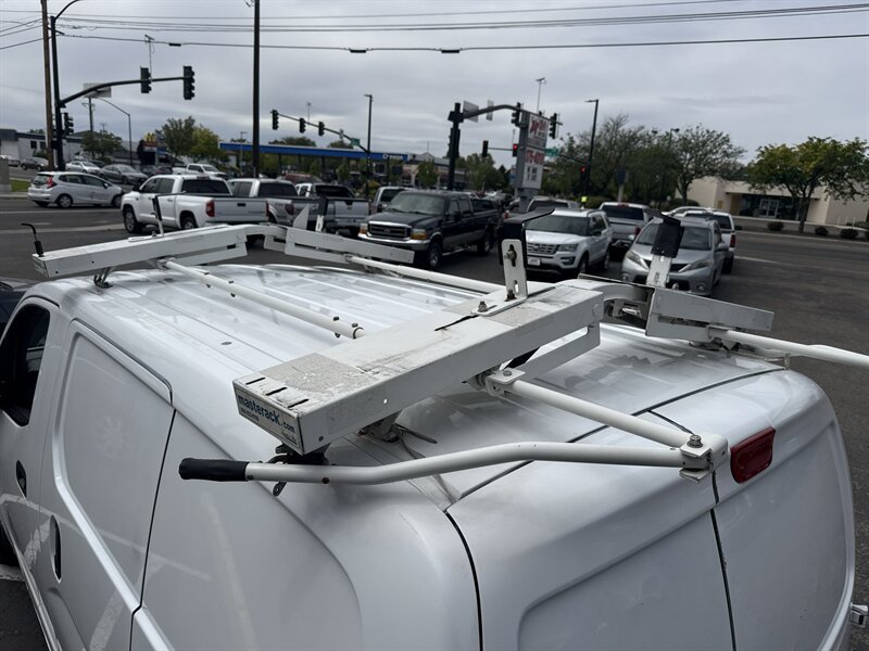 Used 2014 Nissan NV200 FWD image 16