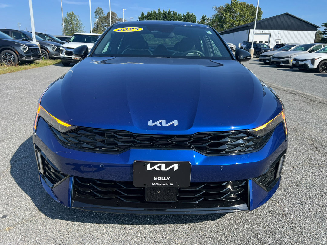 Used 2025 Kia K5 GT-Line image 9