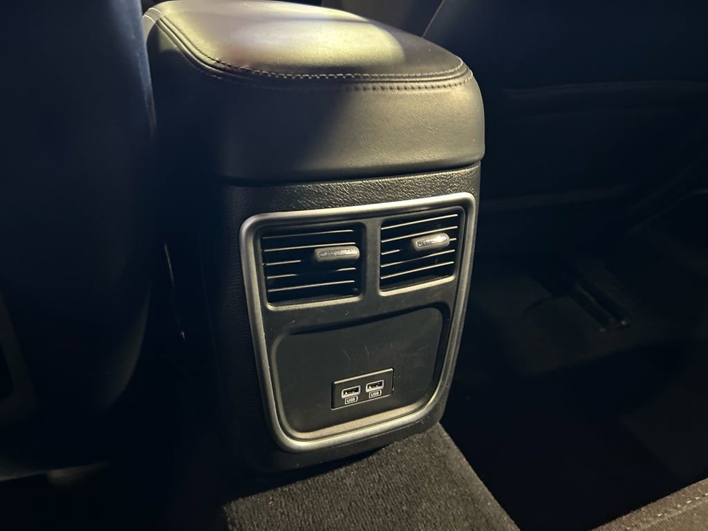 Used 2023 Dodge Charger R/T w/ Cold Weather Package RWD image 31