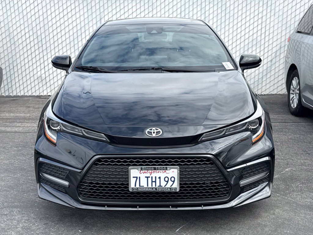 Certified 2020 Toyota Corolla SE FWD image 2