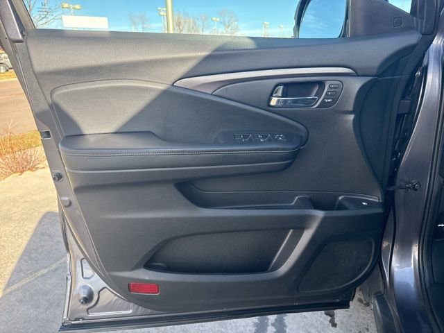 Used 2021 Honda Ridgeline RTL image 13