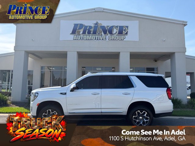 Used 2022 GMC Yukon SLT w/ SLT Premium Package