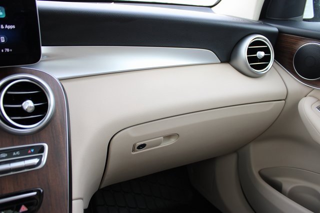 Used 2022 Mercedes-Benz GLC 300 4MATIC image 31