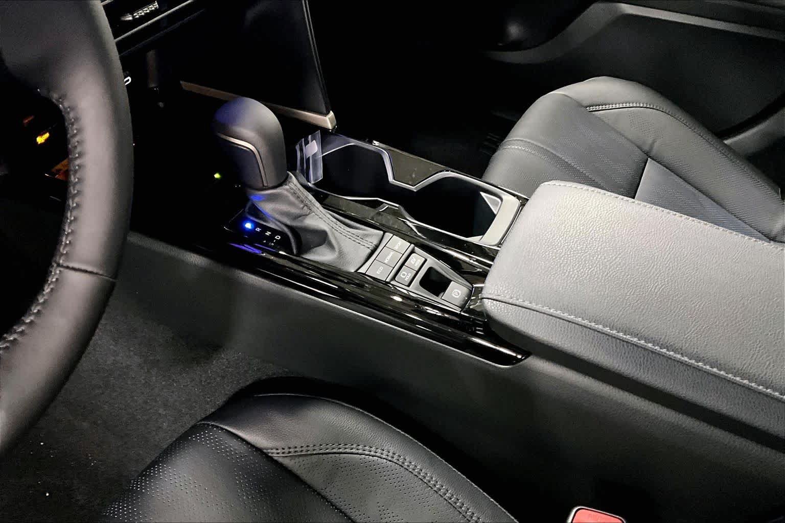 New 2026 Toyota Camry XSE AWD/4WD image 7