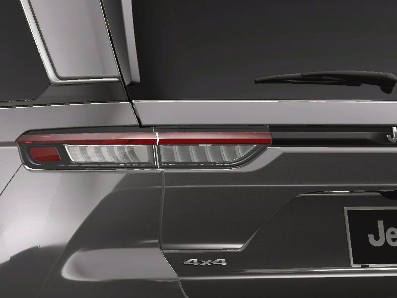 New 2025 Jeep Grand Cherokee Laredo X w/ Luxury Tech Group I image 13