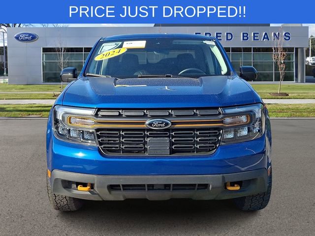 Certified 2024 Ford Maverick Tremor w/ Tremor Off-Road Package AWD/4WD image 3