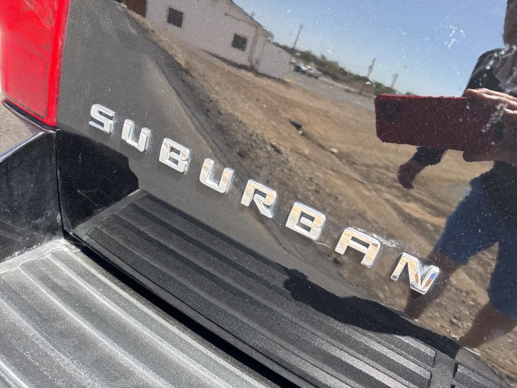 Used 2012 Chevrolet Suburban LT AWD/4WD image 8