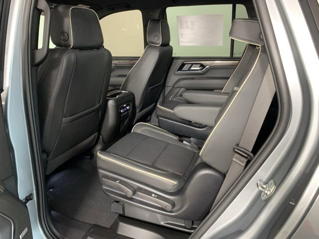 Used 2025 GMC Yukon Elevation w/ LPO, Floor Liner Package image 35