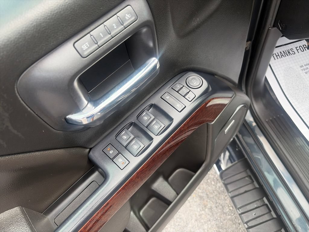 Used 2018 GMC Sierra 1500 SLT AWD/4WD image 12