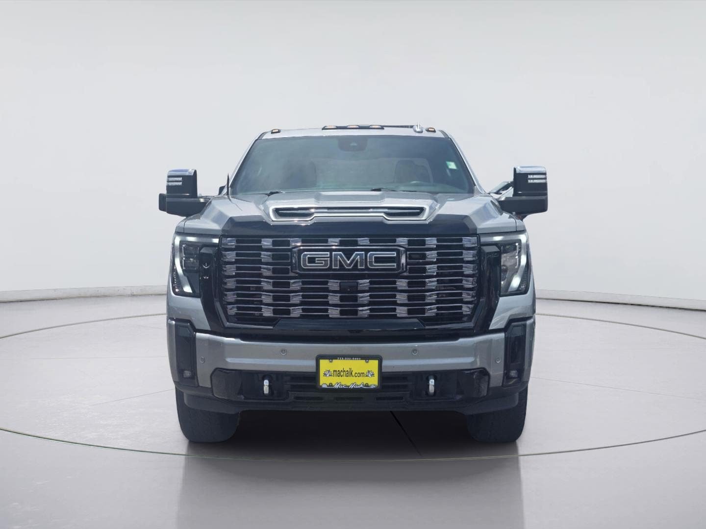 Used 2025 GMC Sierra 2500 Denali Ultimate w/ Max Trailering Package AWD/4WD image 2