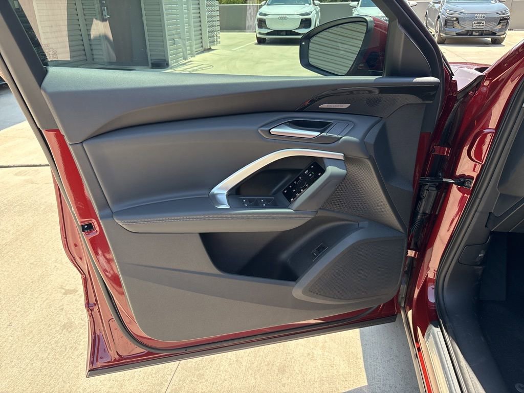 New 2025 Audi Q5 Premium Plus image 9