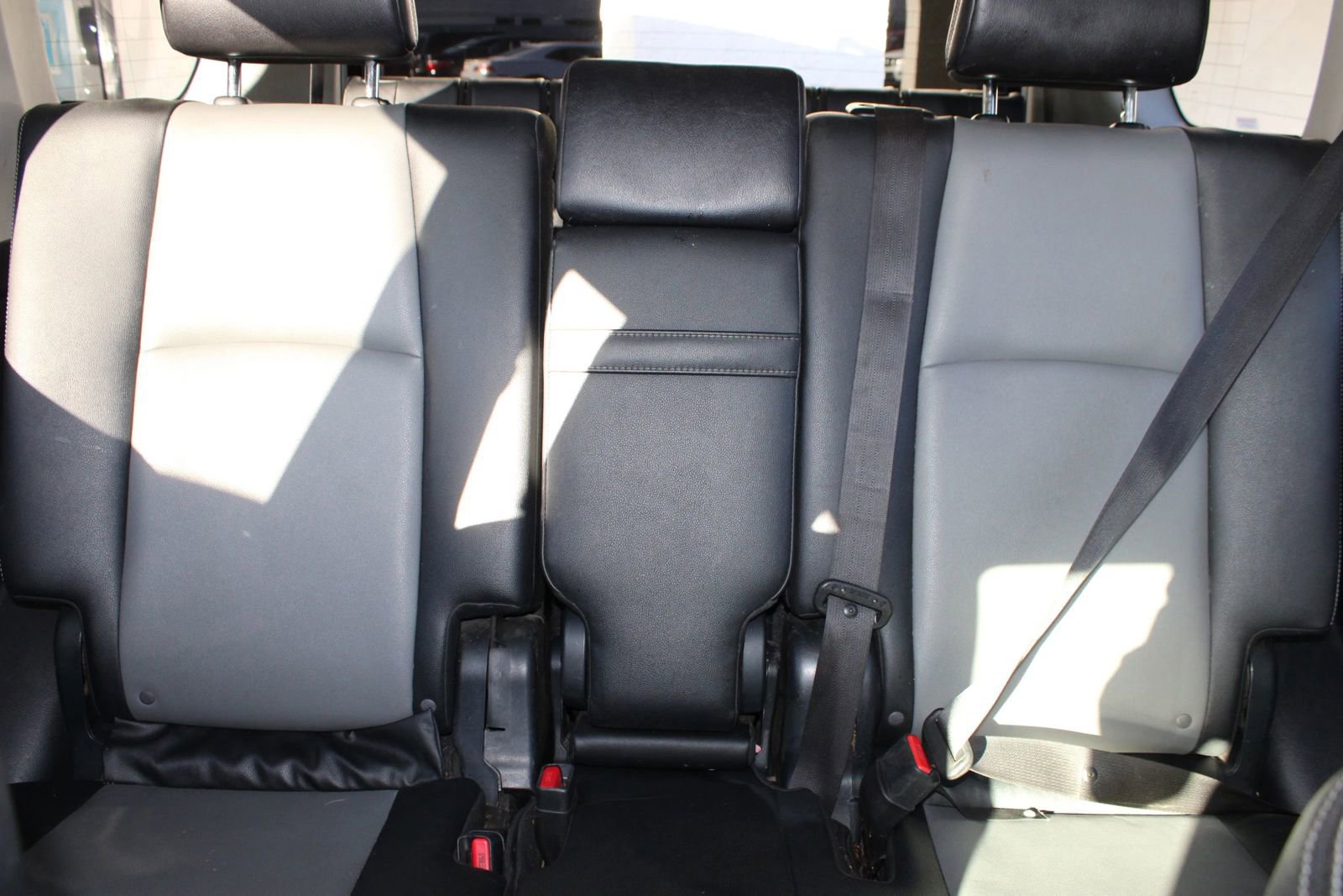 Used 2016 Toyota 4Runner SR5 Premium image 14