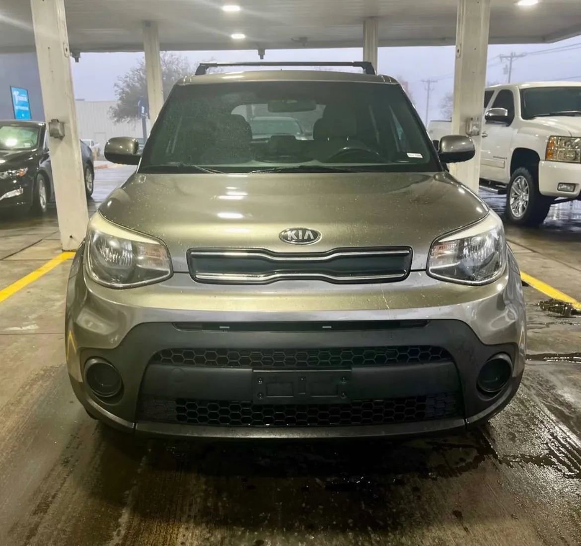 Used 2019 Kia Soul + image 3