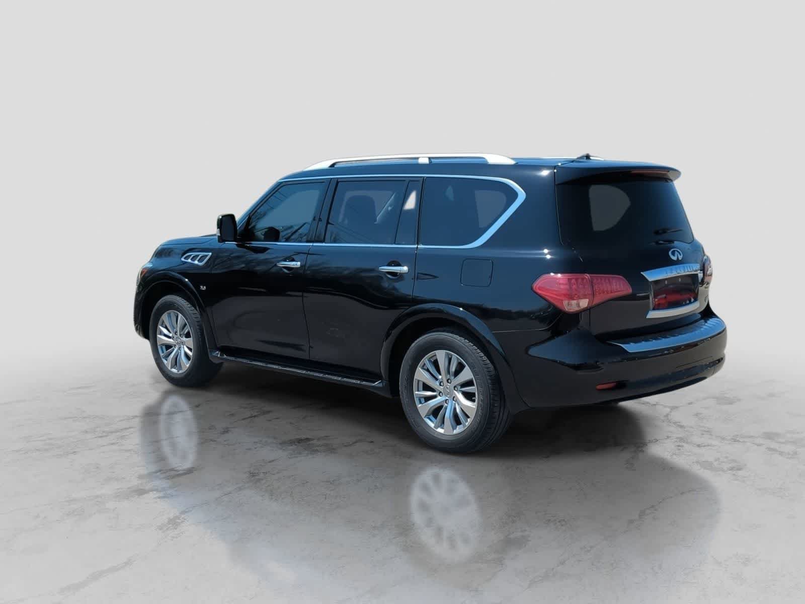 Used 2016 INFINITI QX80 4WD w/ Driver's Assistance Package image 4