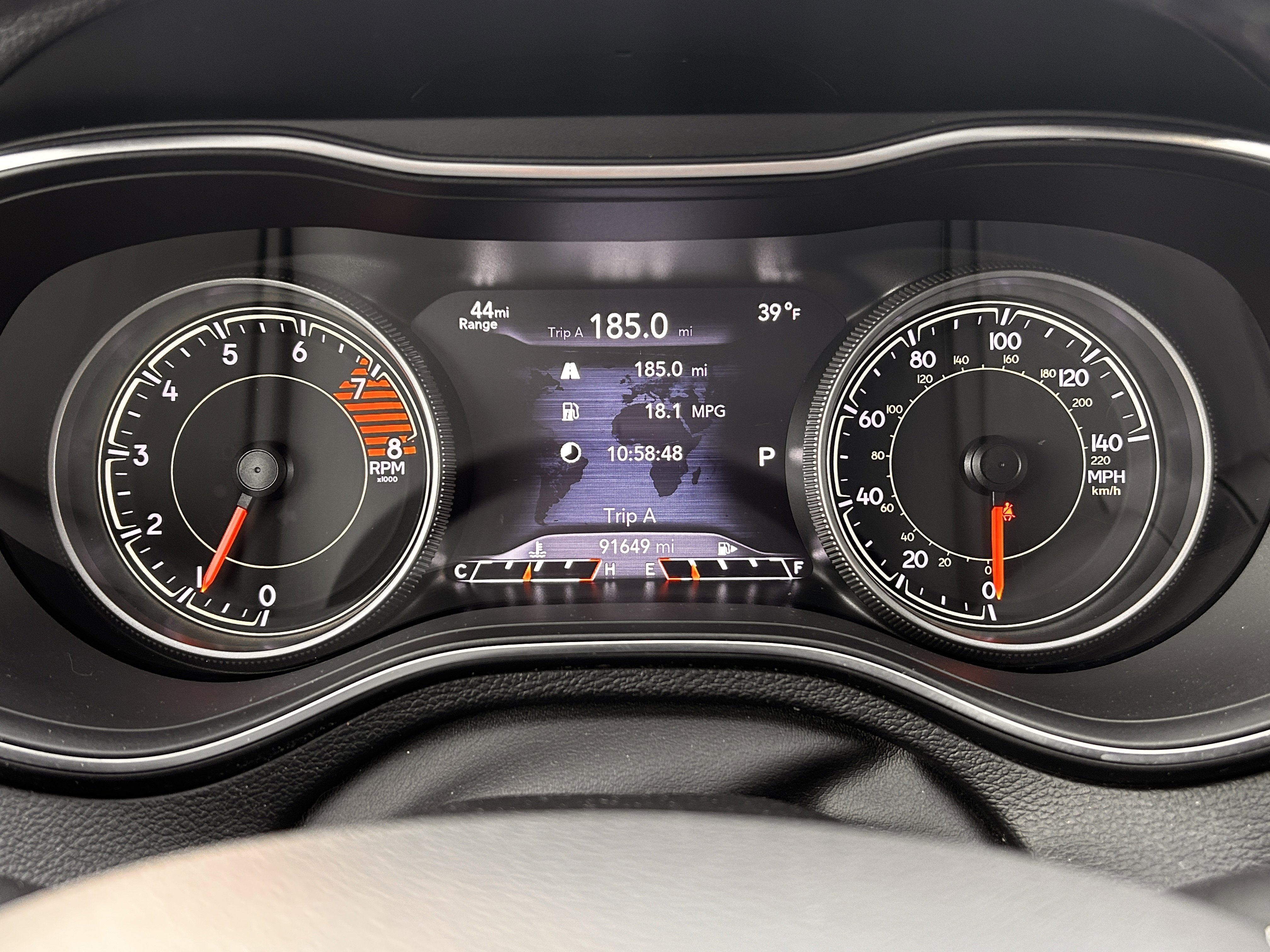 Used 2019 Jeep Cherokee Limited image 27