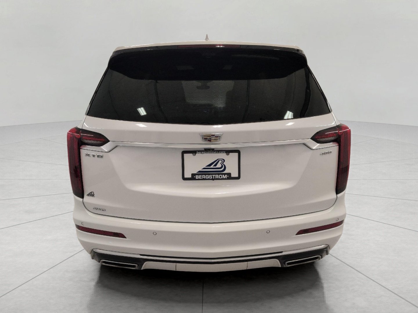 Certified 2025 Cadillac XT6 Premium Luxury w/ Technology Package AWD/4WD image 25